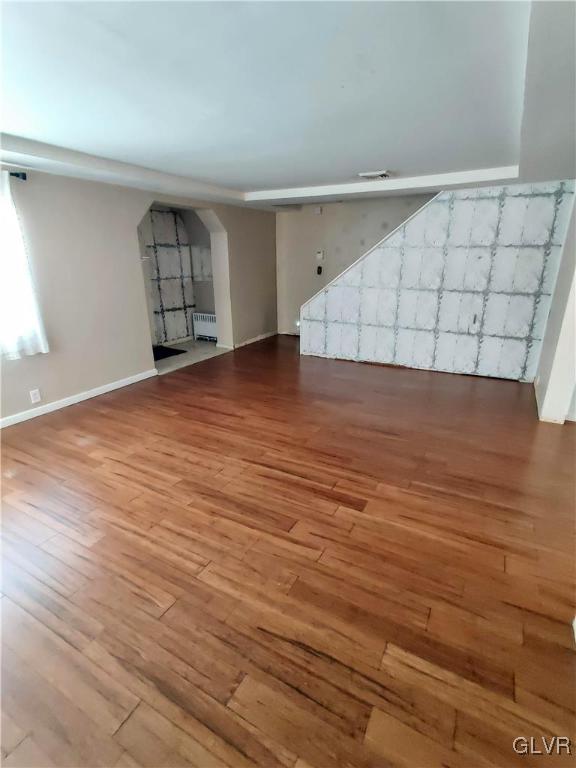 547 Evergreen Street Emmaus, PA 18049 - Photo 7 of 34 Living room