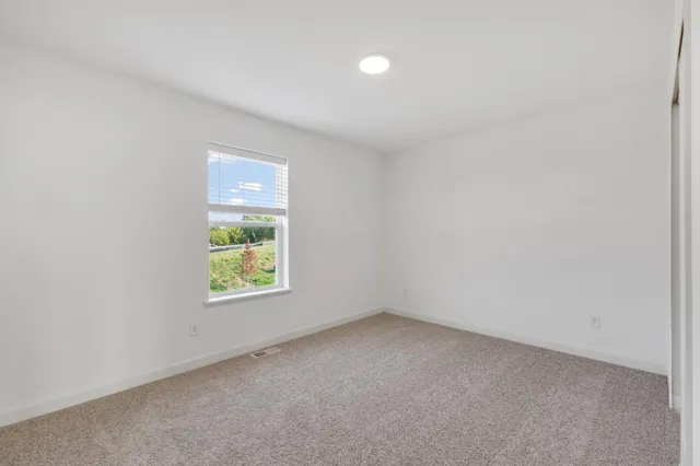 $388,000 | 182 HUNTINGTON Drive, Waconia, MN 55387