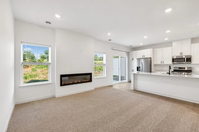 $388,000 | 182 HUNTINGTON Drive, Waconia, MN 55387