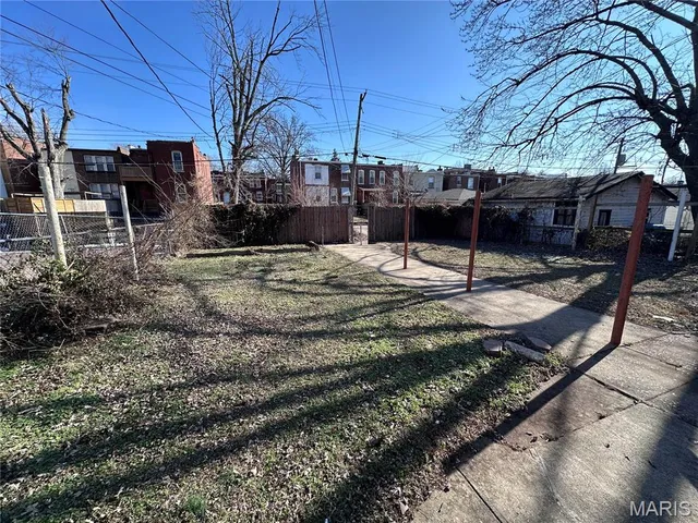 $250,000 | 3638-3640 Minnesota Avenue, St. Louis, MO 63118