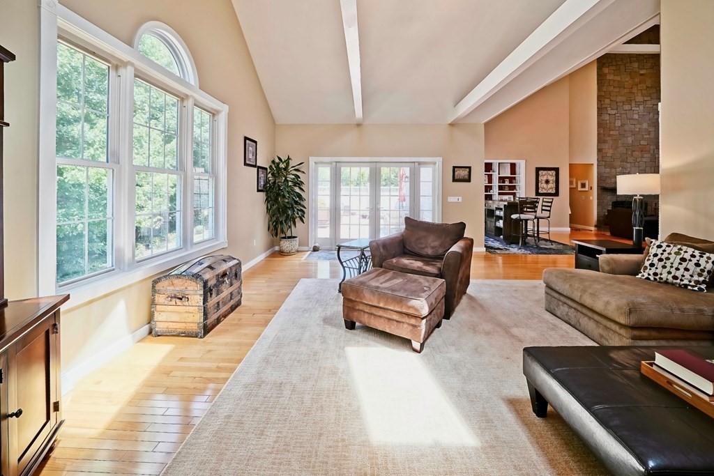 2 Monticello Circle Easton, MA 02356 - Photo 11 of 42