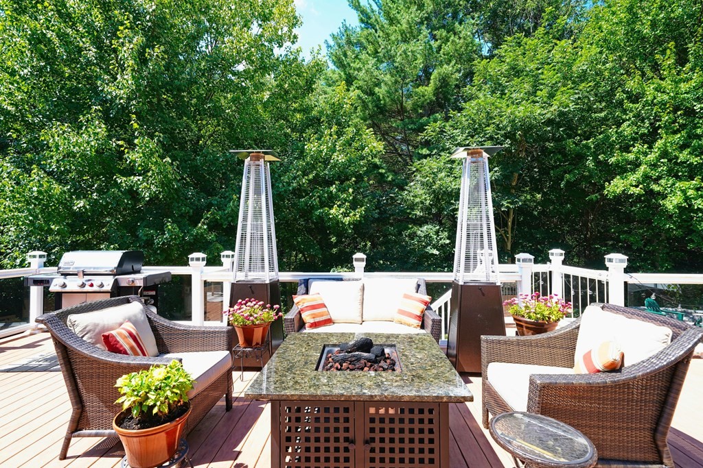 2 Monticello Circle Easton, MA 02356 - Photo 32 of 42