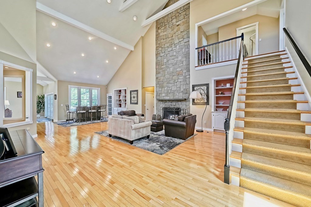 2 Monticello Circle Easton, MA 02356 - Photo 6 of 42