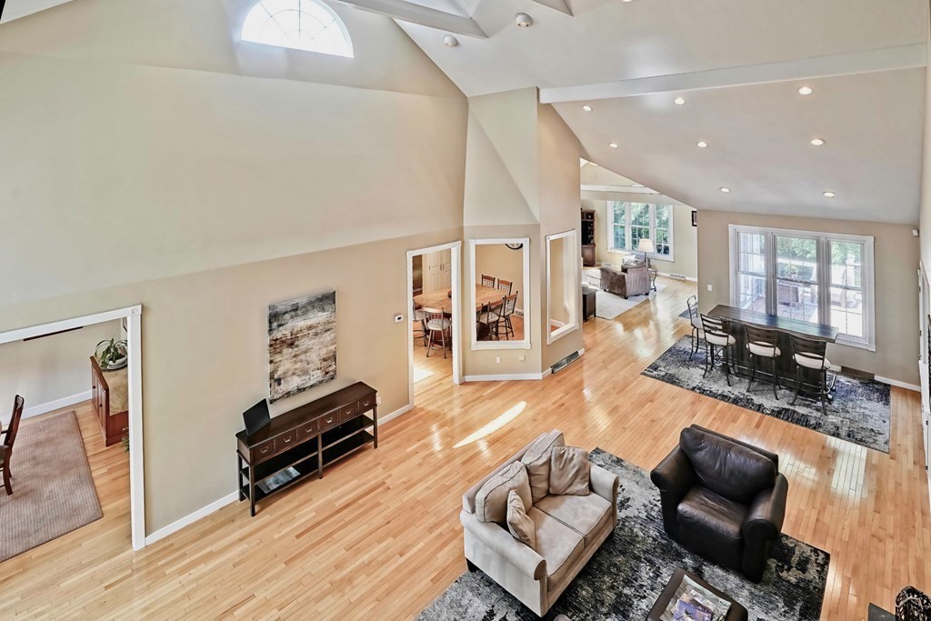 2 Monticello Circle Easton, MA 02356 - Photo 9 of 42