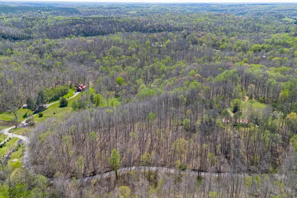 $300,000 | 348 Spring Creek Road, Westpoint, TN 38486