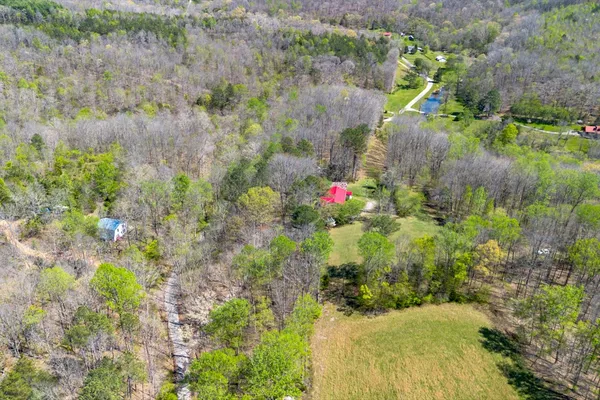 $300,000 | 348 Spring Creek Road, Westpoint, TN 38486