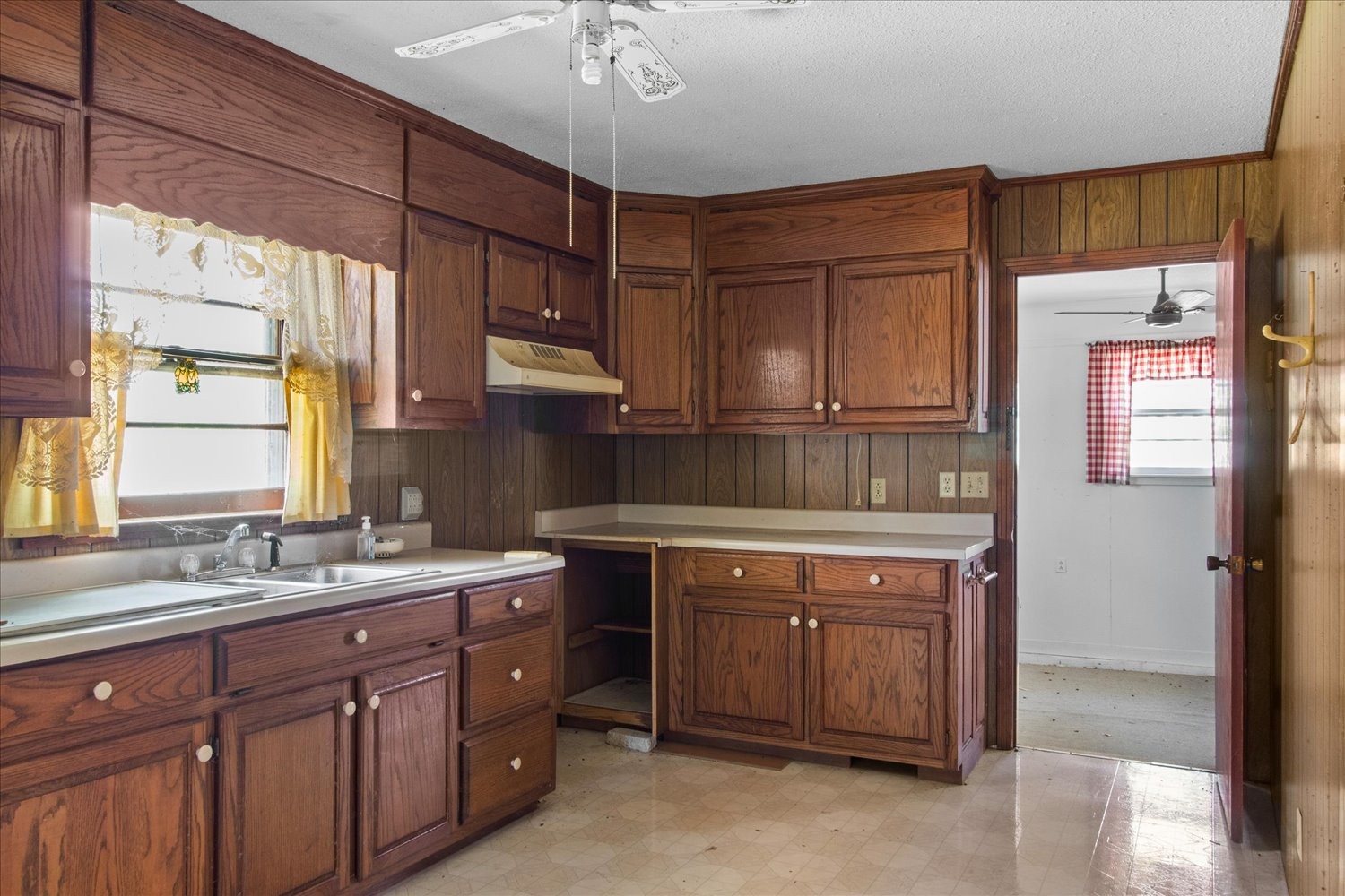 348 Spring Creek Road Westpoint, TN 38486 - Photo 8 of 84 Gallery Image 8