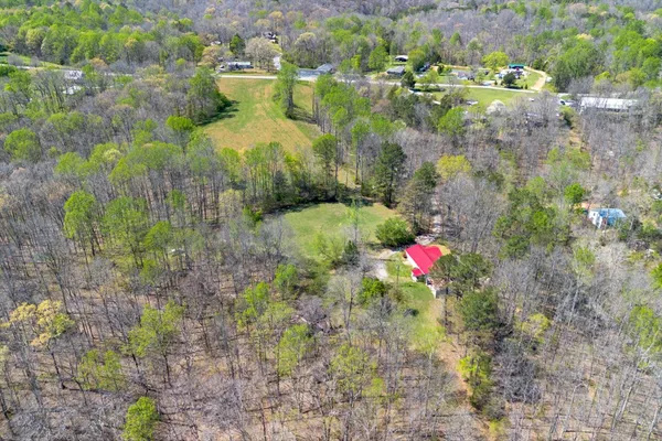 $300,000 | 348 Spring Creek Road, Westpoint, TN 38486