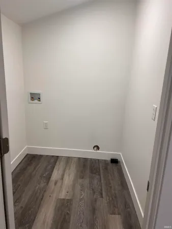 $207,900 | 303 East North Street, Winslow, IN 47598