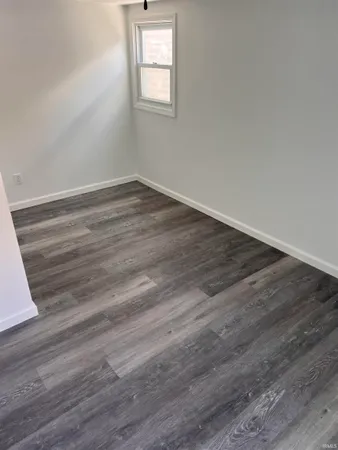 $207,900 | 303 East North Street, Winslow, IN 47598