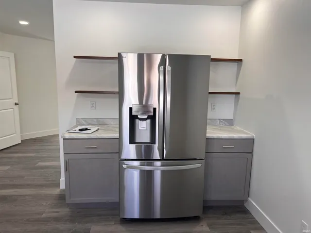 $215,000 | 303 East North Street, Winslow, IN 47598