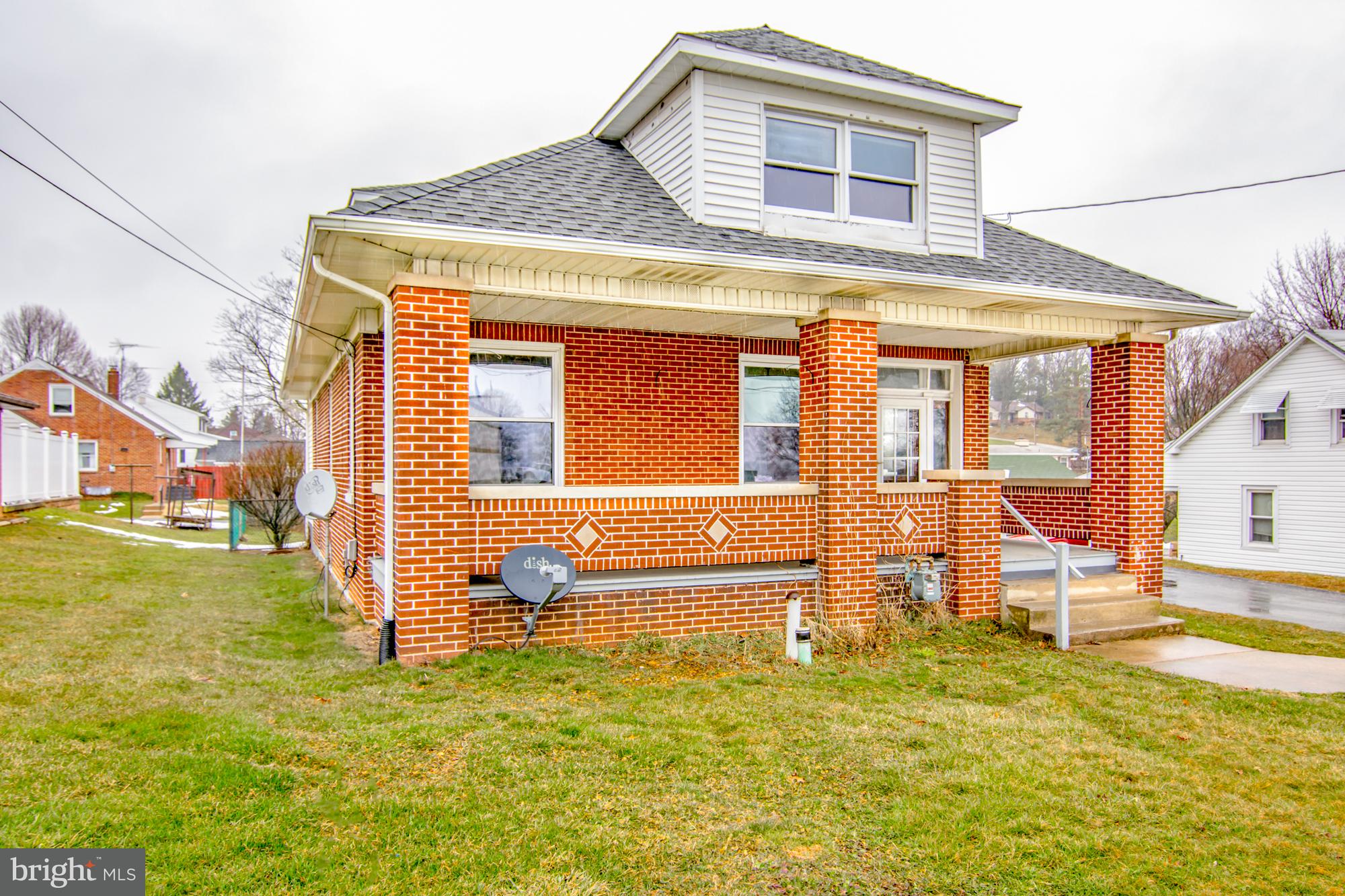 711 Delta Road Red Lion, PA 17356 - Photo 3 of 28 Gallery Image 3