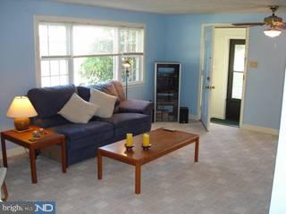 318 Beechmont Road Ambler, PA 19002 - Photo 3 of 6 Gallery Image 3