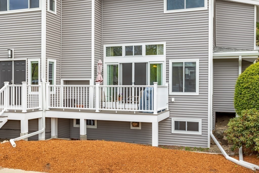 255 North Road, Unit 73 Chelmsford, MA 01824 - Photo 3 of 38