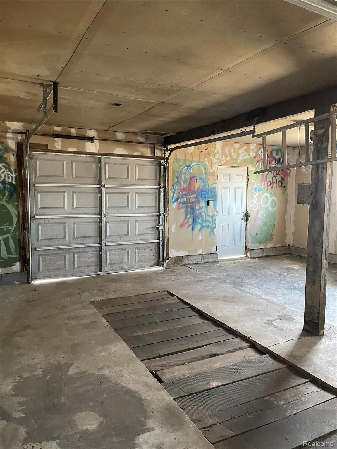 13315 Dixon Road Dundee, MI 48131 - Photo 16 of 17 tempImage62uvFu.jpg