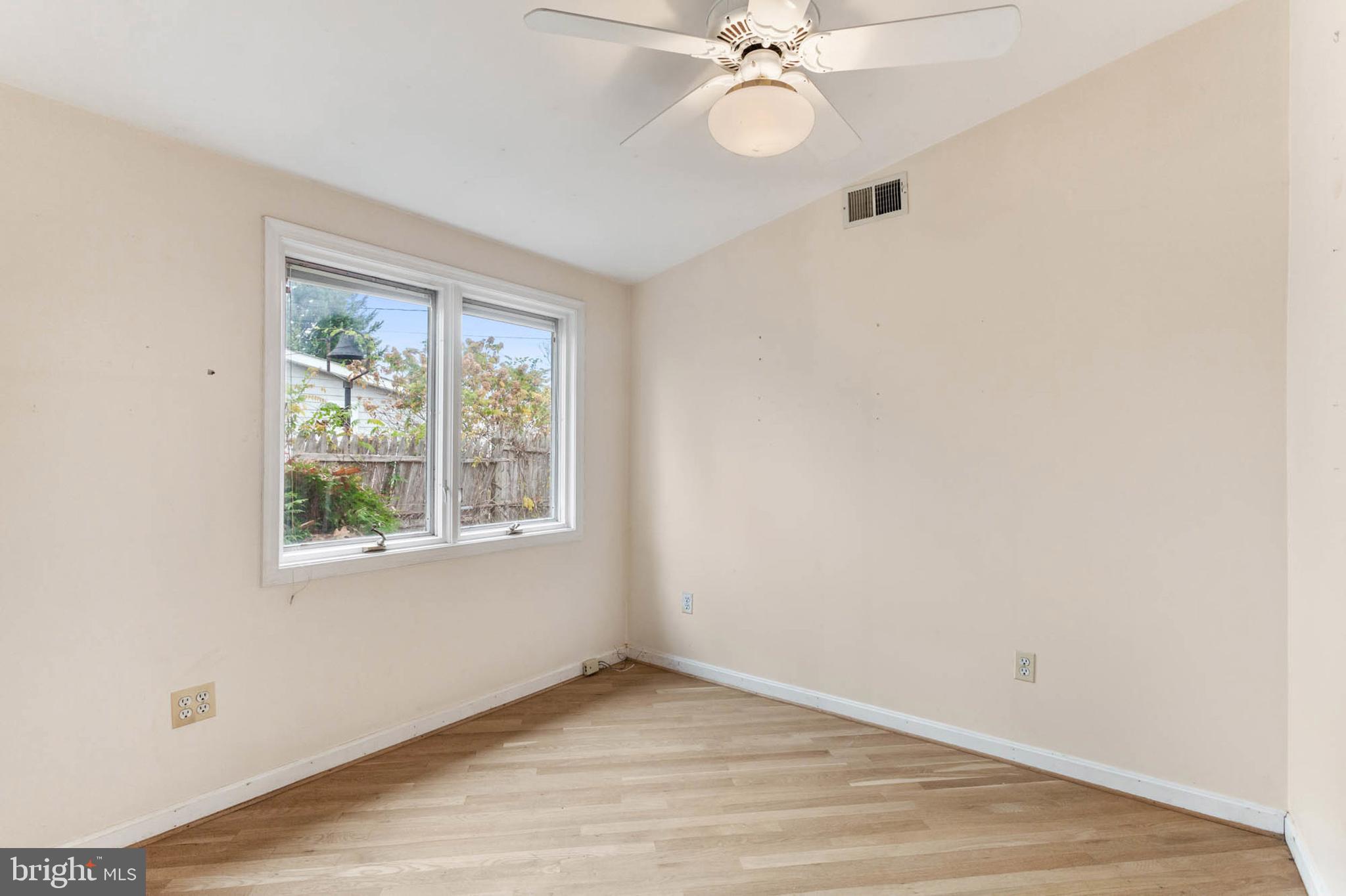 1024 Shore Acres Road Arnold, MD 21012 - Photo 29 of 63 Office