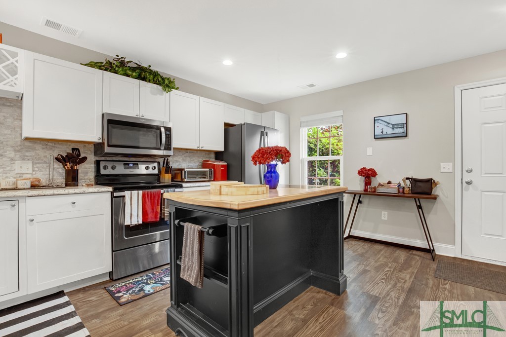 301 Gallery Way Pooler, GA 31322 - Photo 1 of 30