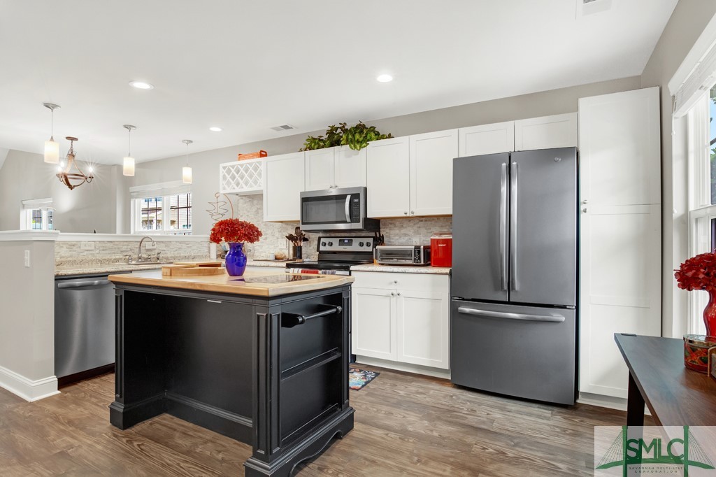 301 Gallery Way Pooler, GA 31322 - Photo 2 of 30