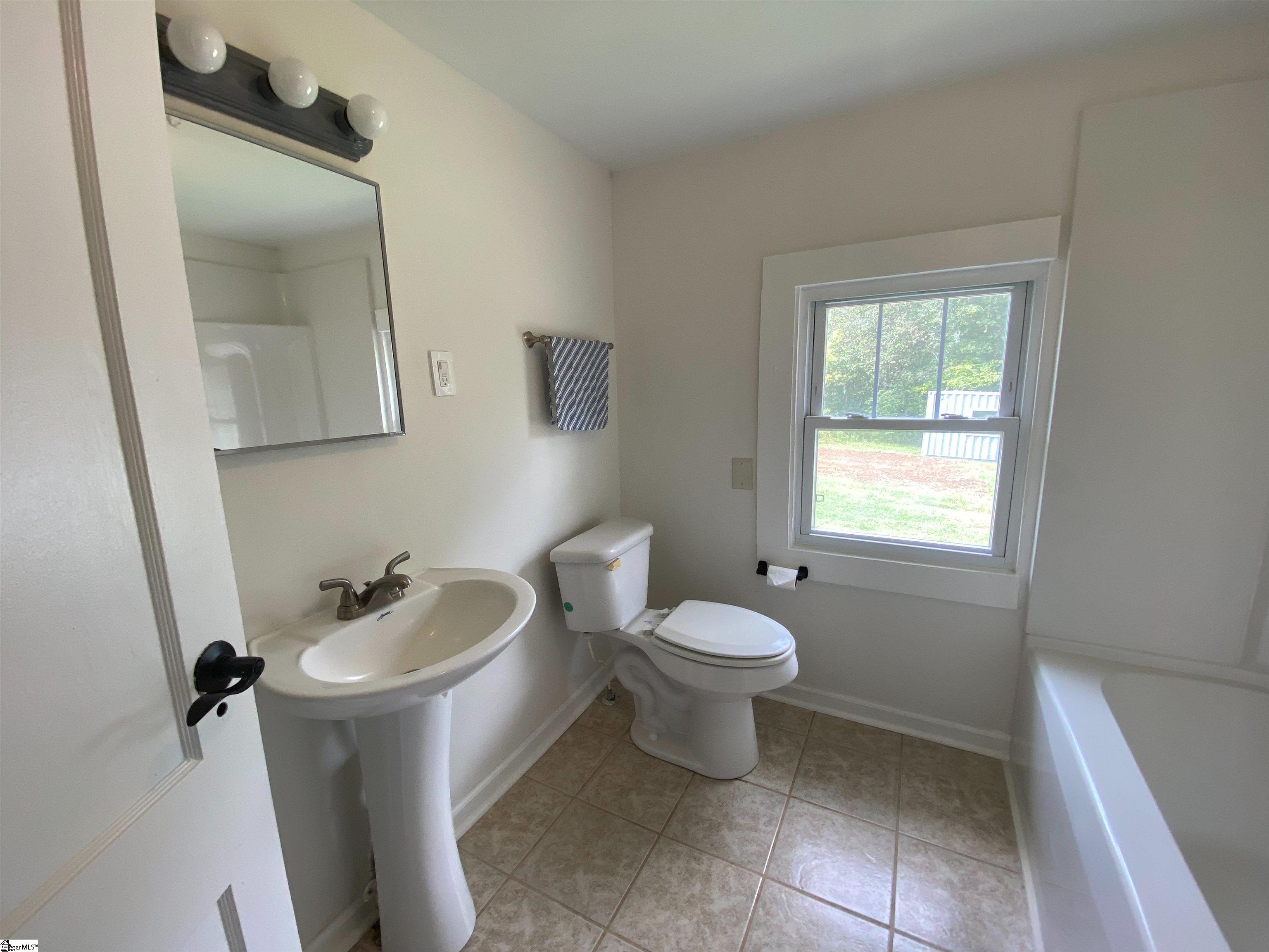 1153 Bridges Road Blacksburg, SC 29702 - Photo 19 of 36