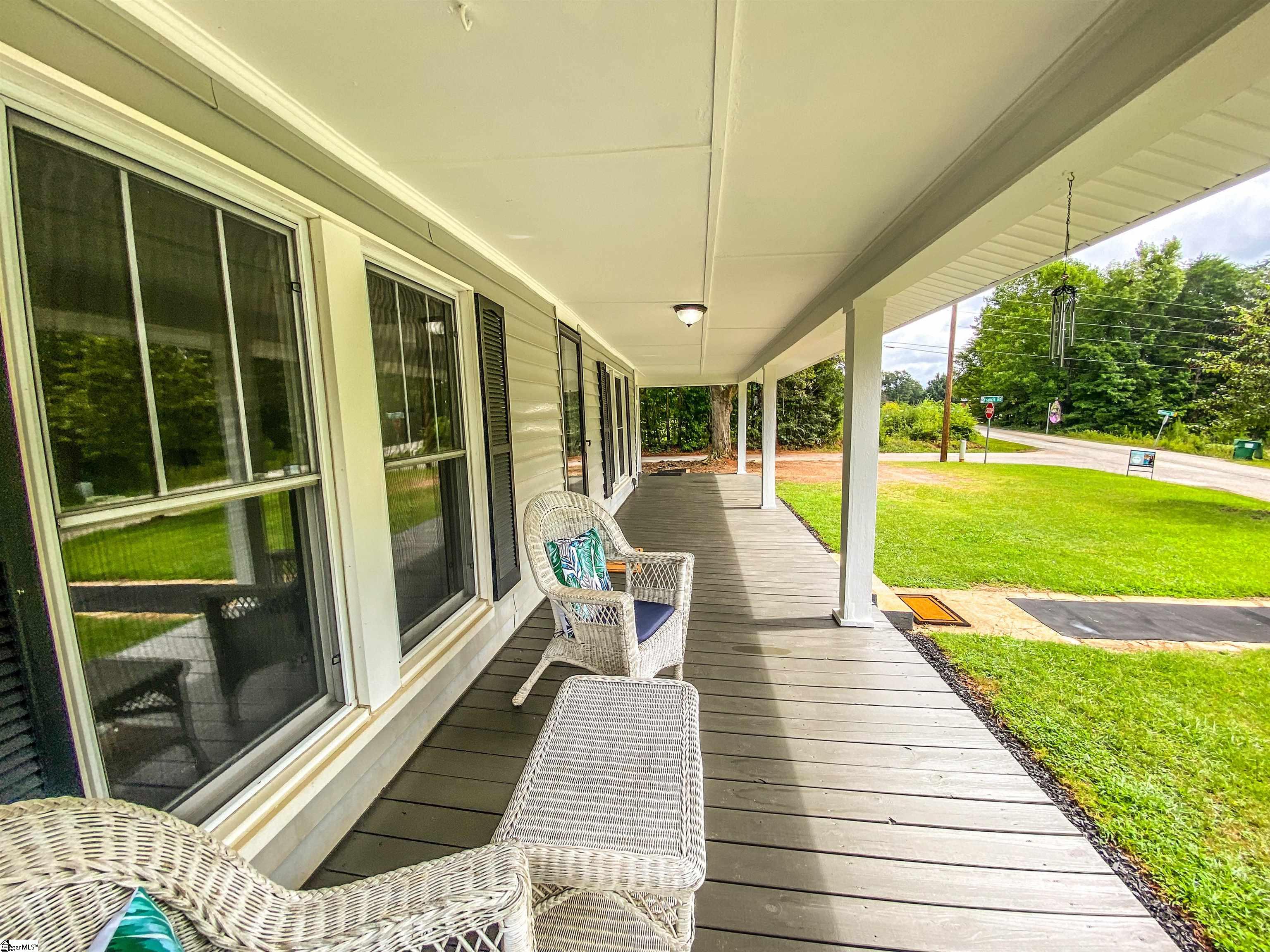1153 Bridges Road Blacksburg, SC 29702 - Photo 6 of 36