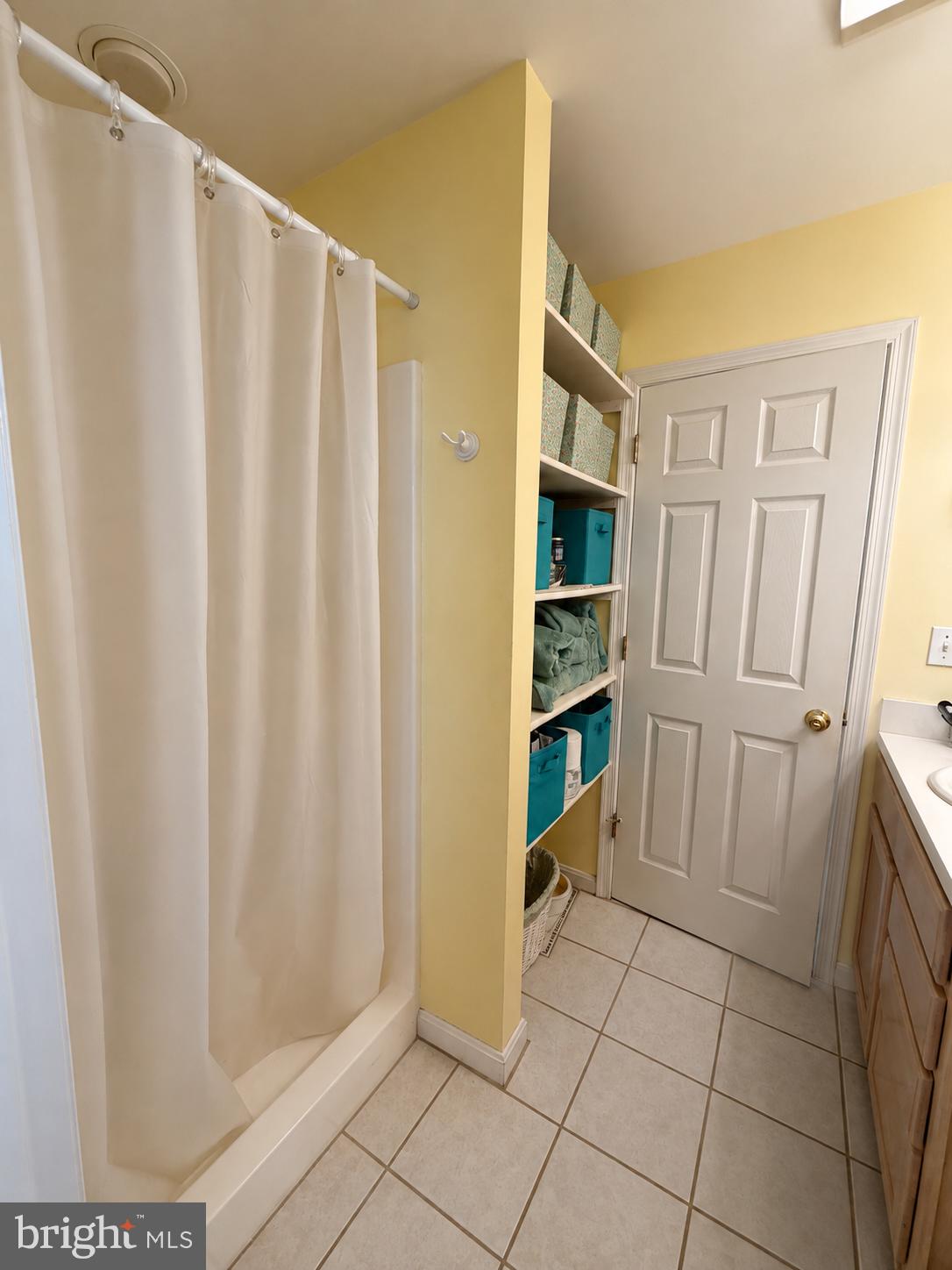 3620 Solomons Island Road Davidsonville, MD 21035 - Photo 8 of 30 Main Floor Full Bath (Shower Only)