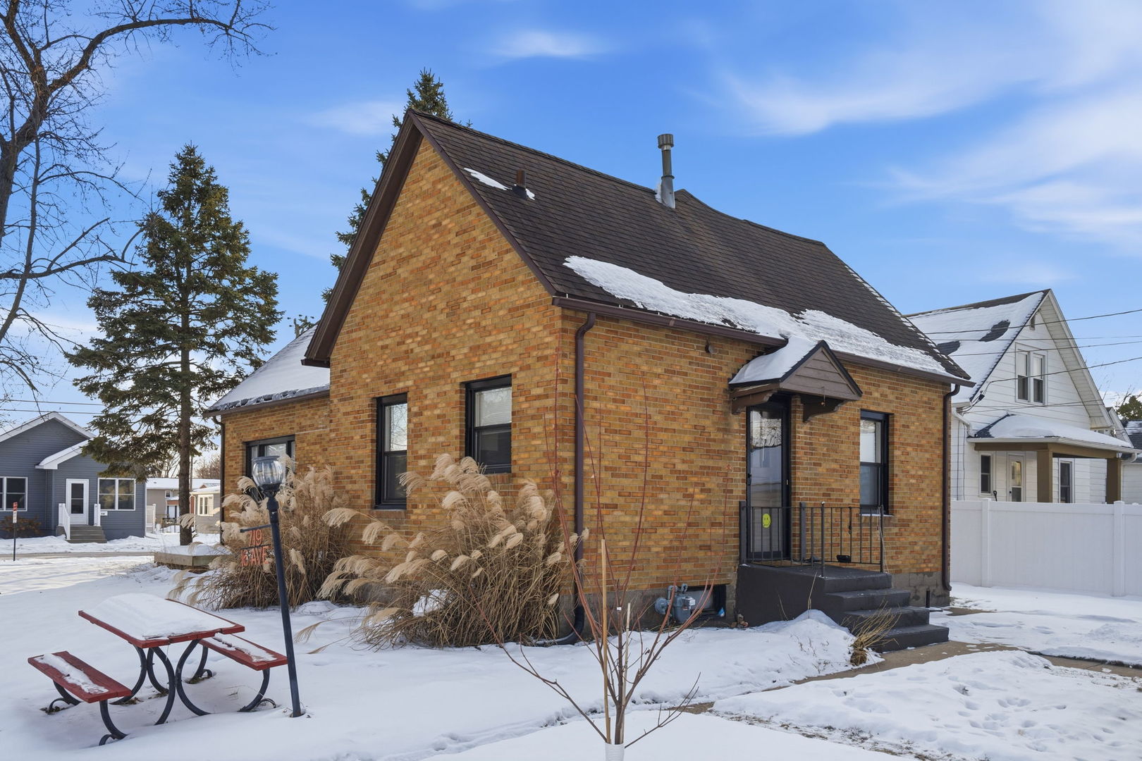 719 16th Avenue Fulton, IL 61252 - Photo 18 of 21