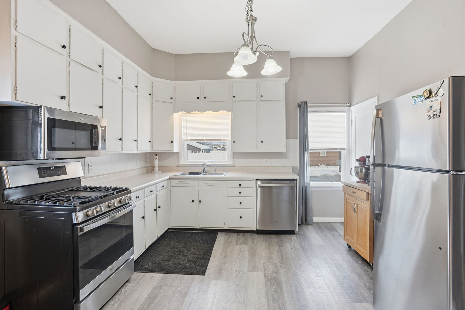 719 16th Avenue Fulton, IL 61252 - Photo 10 of 21