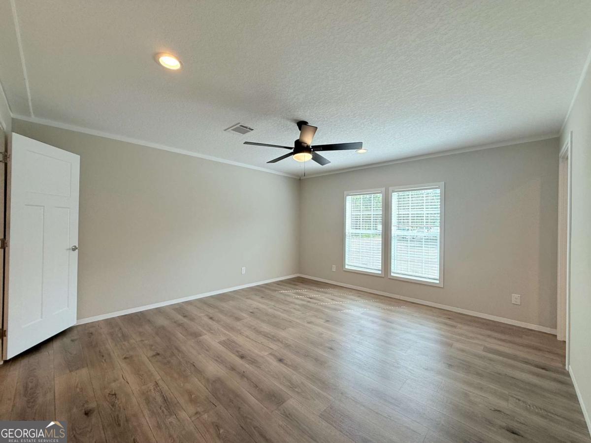 5240 Owens Road Blackshear, GA 31516 - Photo 8 of 24 Gallery Image 8