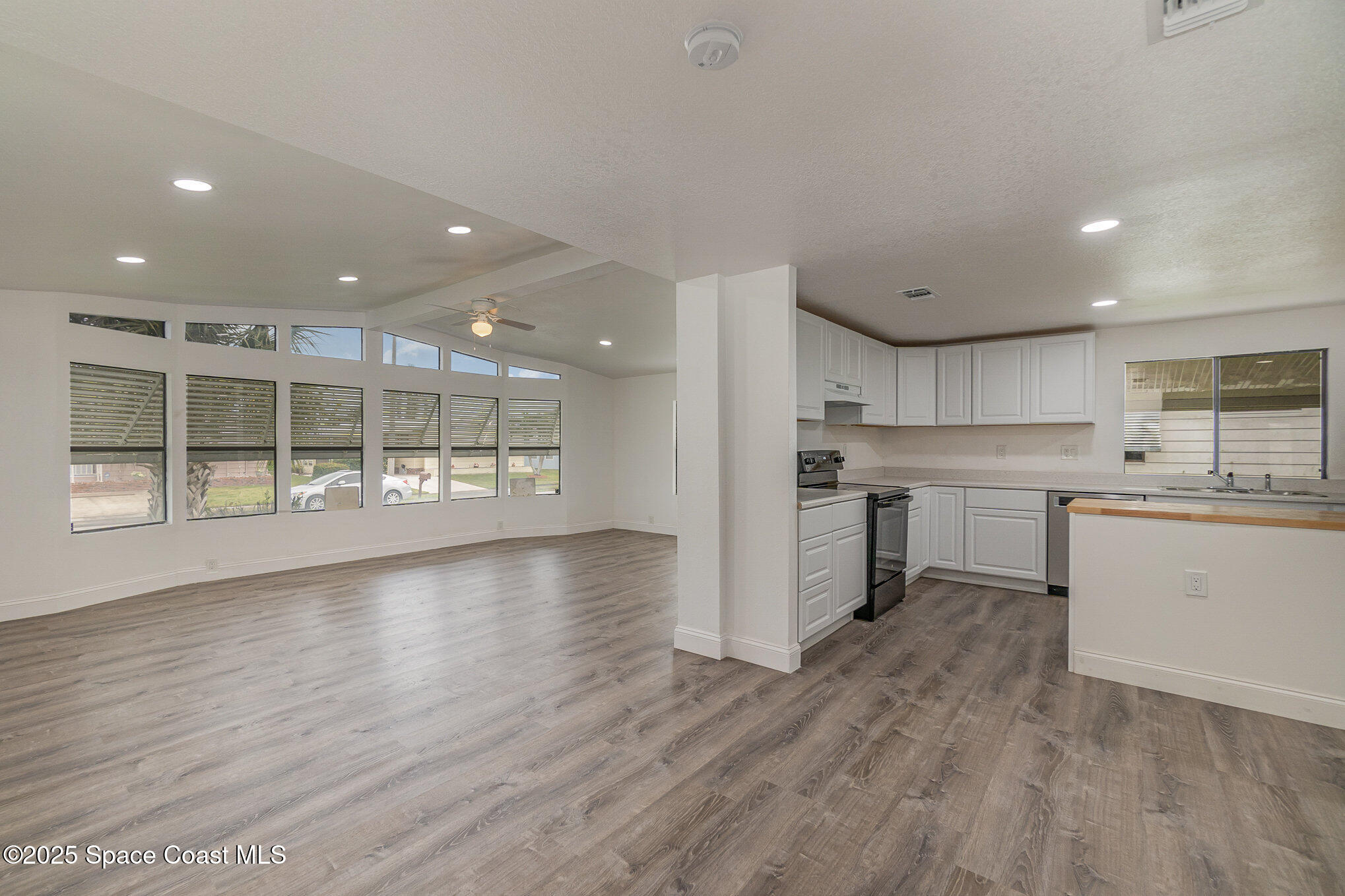 1918 Sago Palm Street Northeast Palm Bay, FL 32905 - Photo 8 of 26 008_dsc04983-edit