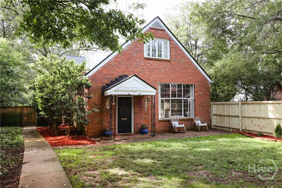 552 Cobb Street Athens, GA 30606 - Photo 4 of 55