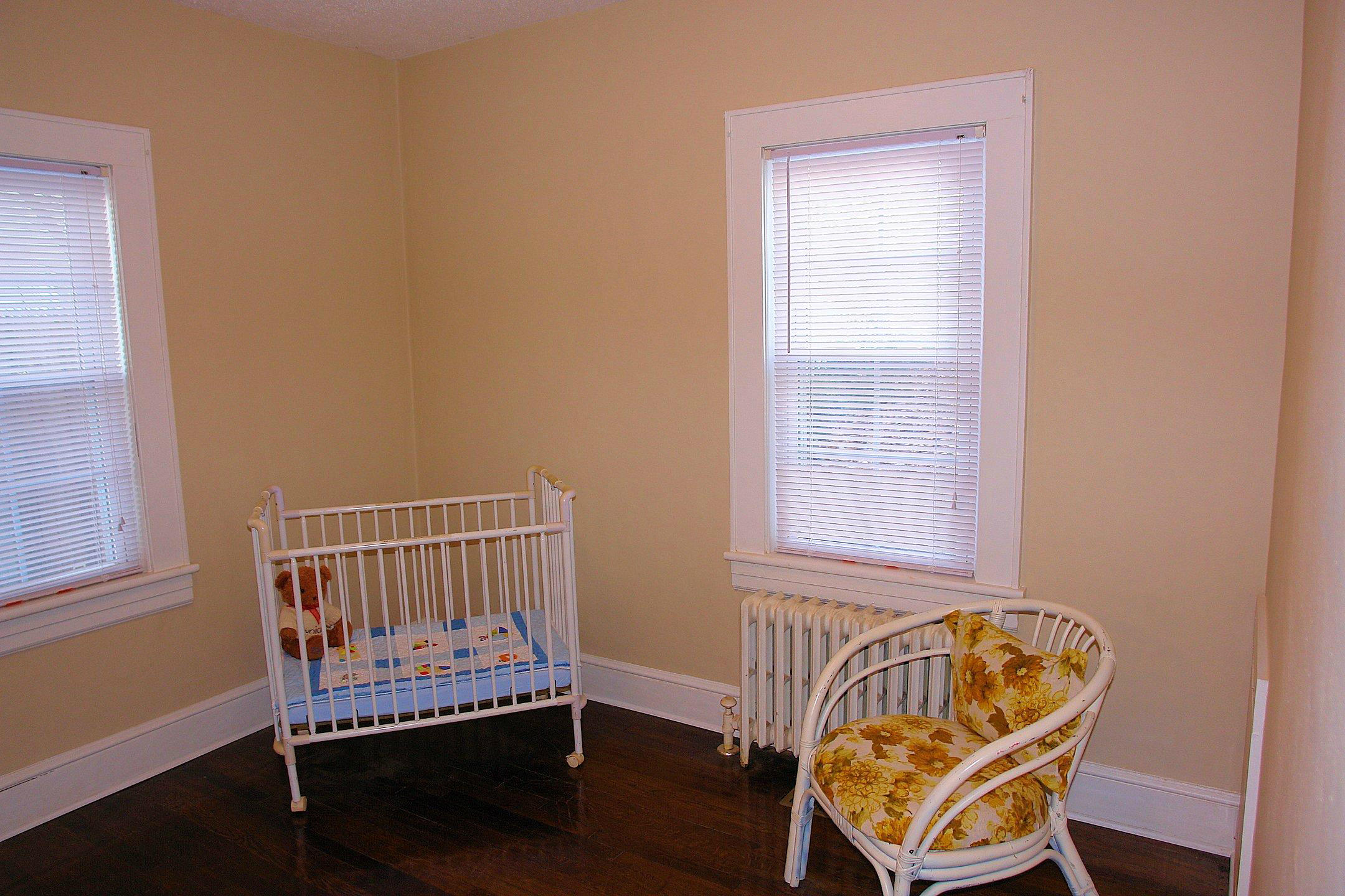 2525 Tillett Road Southwest Roanoke, VA 24015 - Photo 15 of 31 Sitting Area