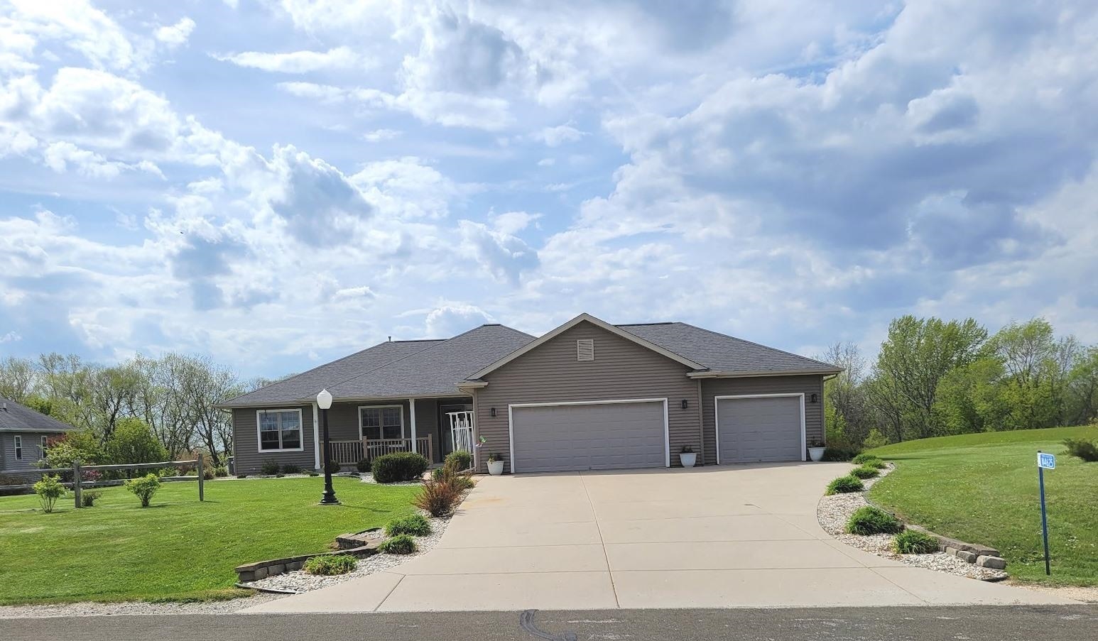 N4625 Hazelwood Road Hustisford, WI 53034 - Photo 2 of 41