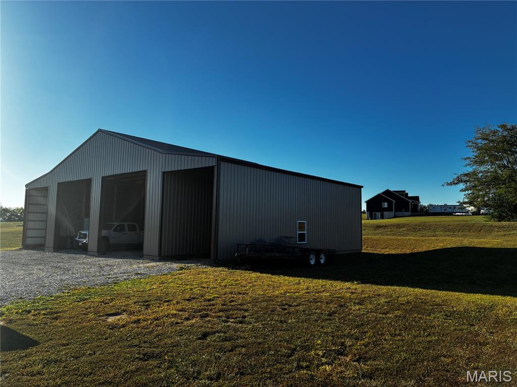 135 White Wildlife Road Silex, MO 63377 - Photo 37 of 39 Gallery Image 37