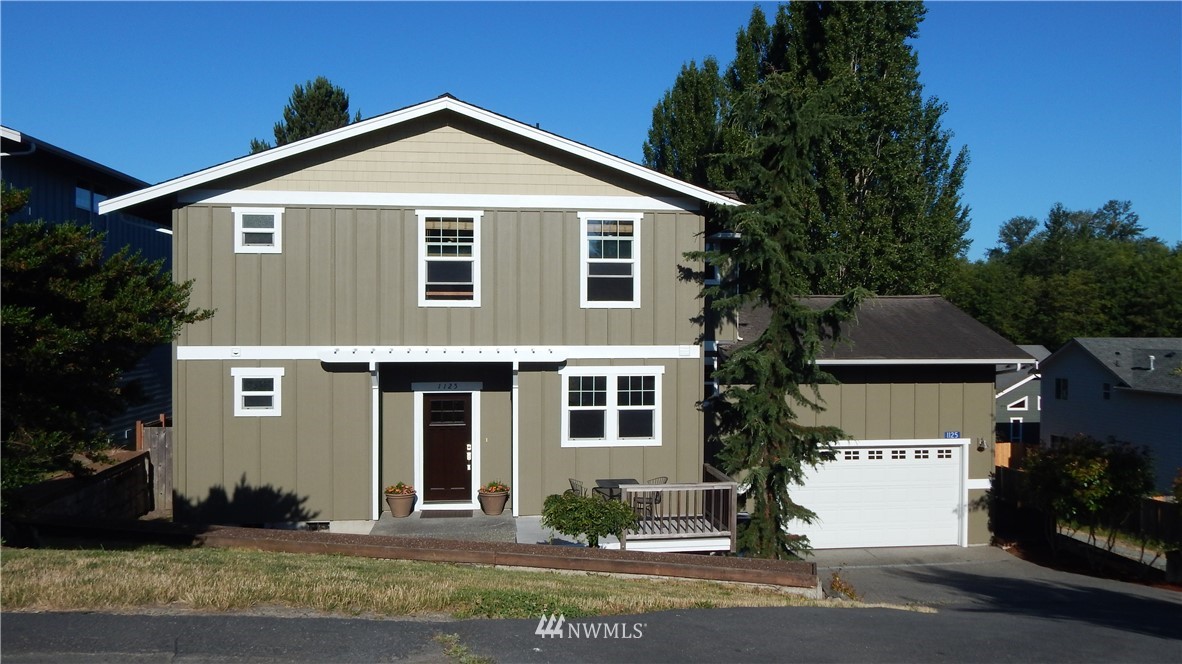1125 North Waugh Road Mount Vernon, WA 98273 - Photo 1 of 24 Gallery Image 1