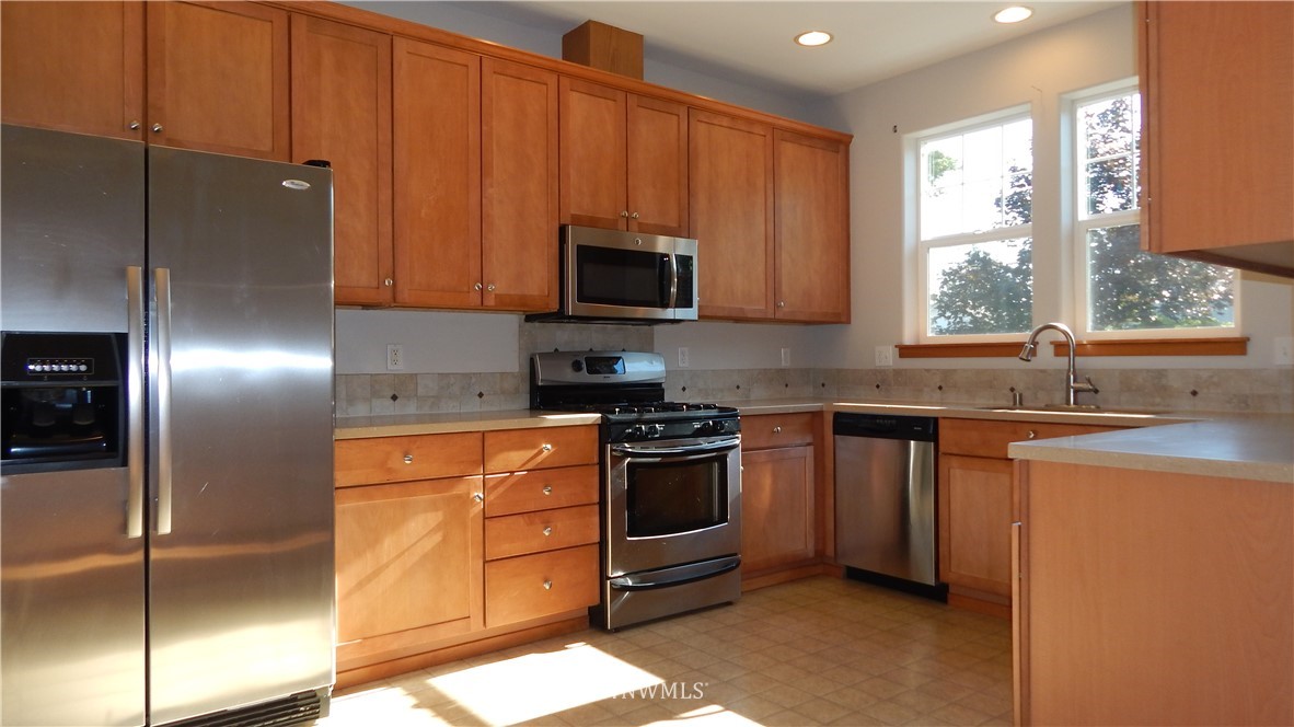 1125 North Waugh Road Mount Vernon, WA 98273 - Photo 11 of 24 Gallery Image 11
