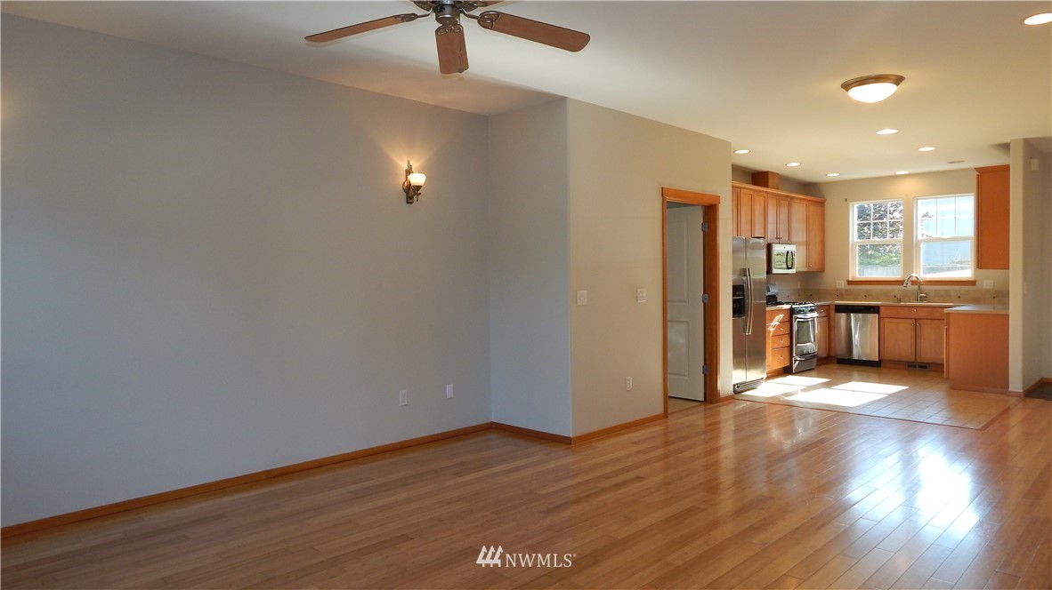 1125 North Waugh Road Mount Vernon, WA 98273 - Photo 14 of 24 Gallery Image 14