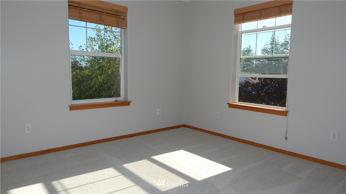 1125 North Waugh Road Mount Vernon, WA 98273 - Photo 20 of 24 Gallery Image 20