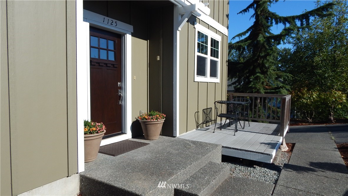 1125 North Waugh Road Mount Vernon, WA 98273 - Photo 4 of 24 Gallery Image 4