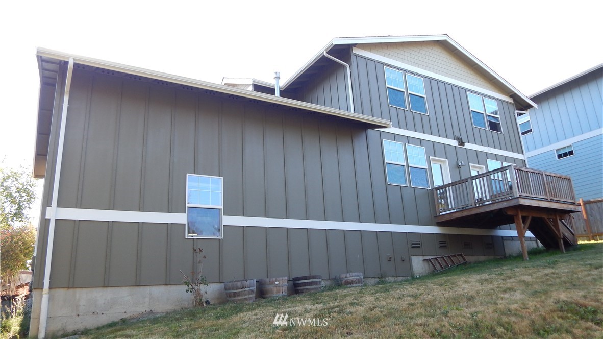 1125 North Waugh Road Mount Vernon, WA 98273 - Photo 5 of 24 Gallery Image 5