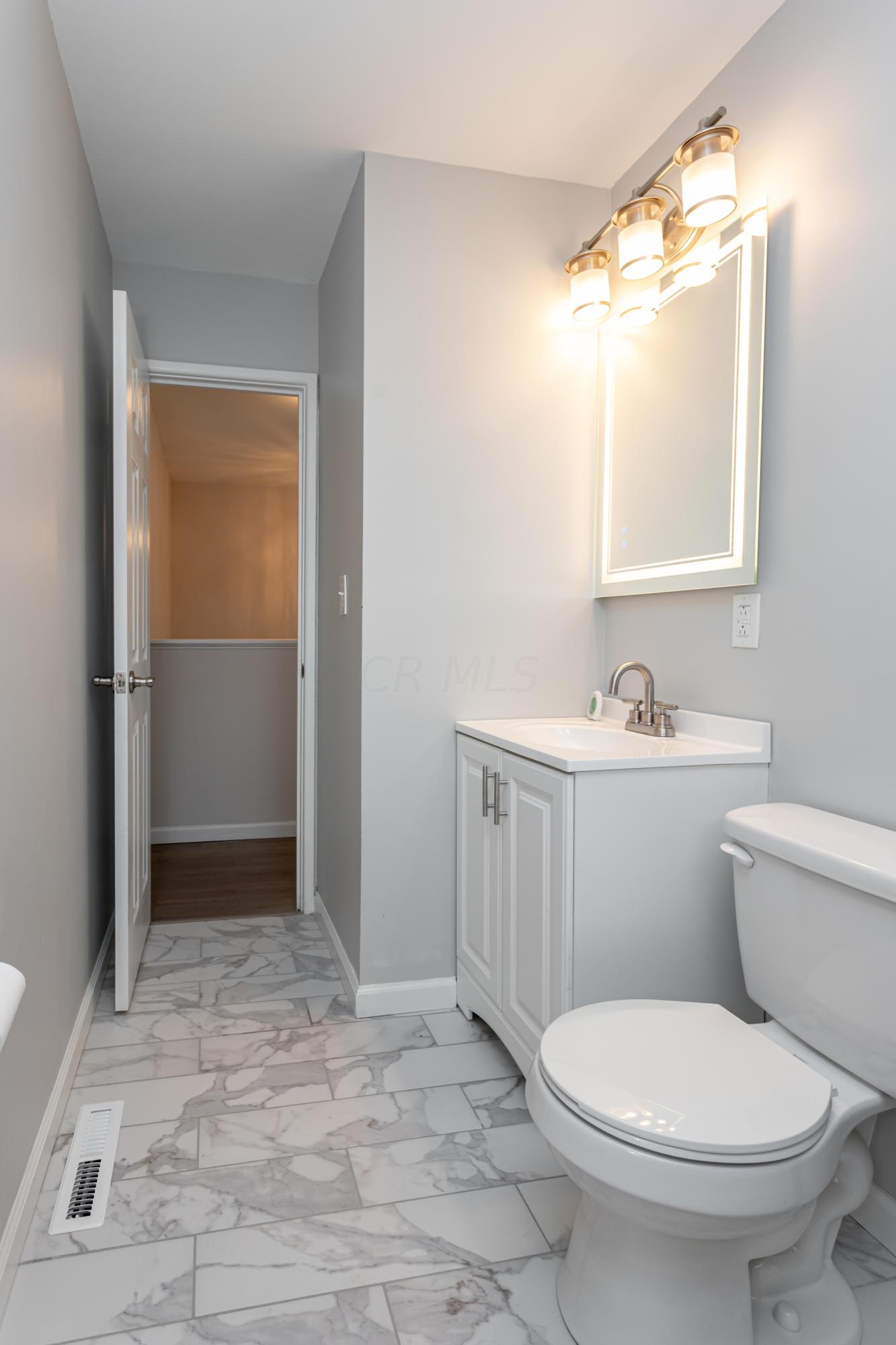 1842 Orlando Road Columbus, OH 43232 - Photo 33 of 61 Gallery Image 33