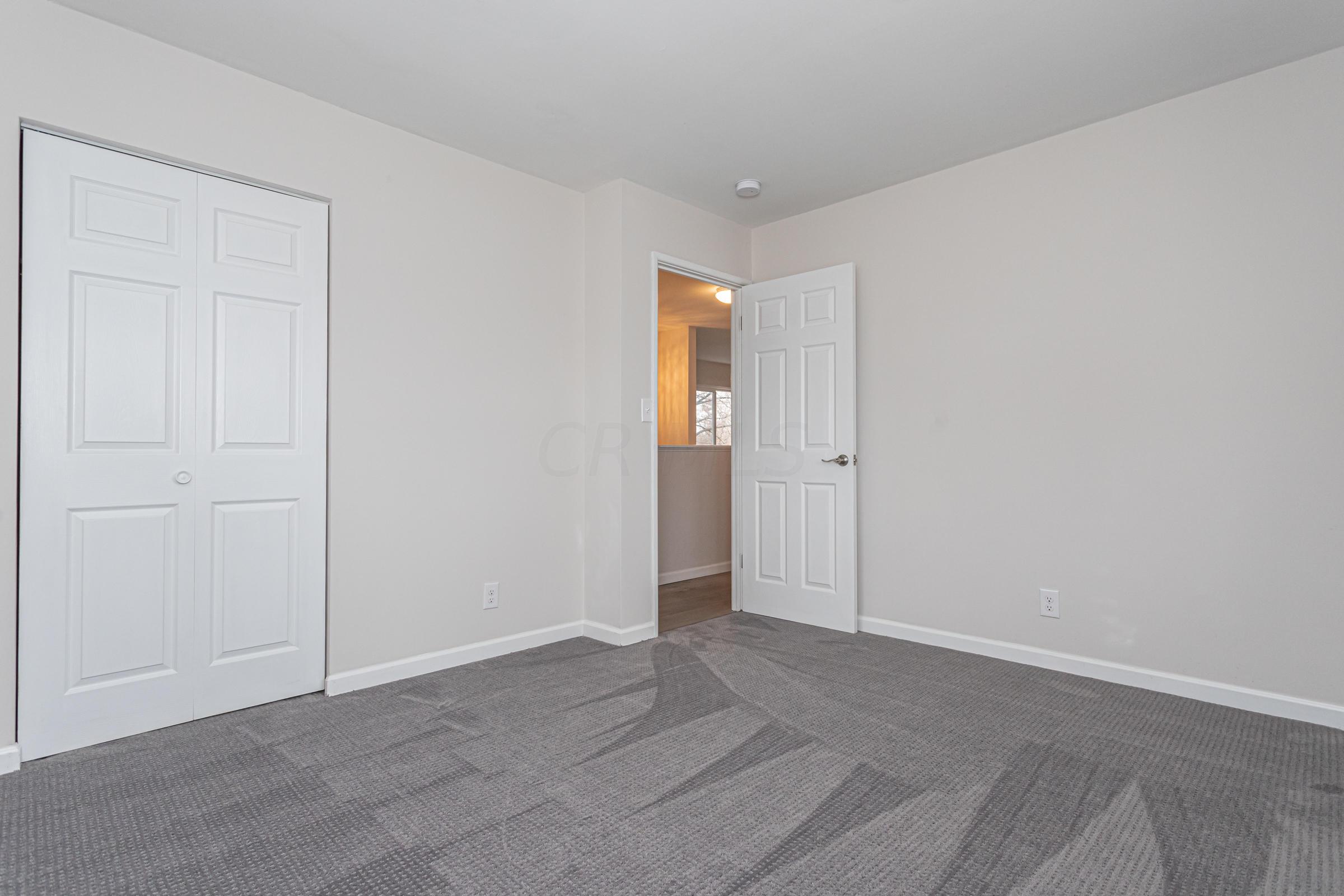 1842 Orlando Road Columbus, OH 43232 - Photo 37 of 61 Gallery Image 37