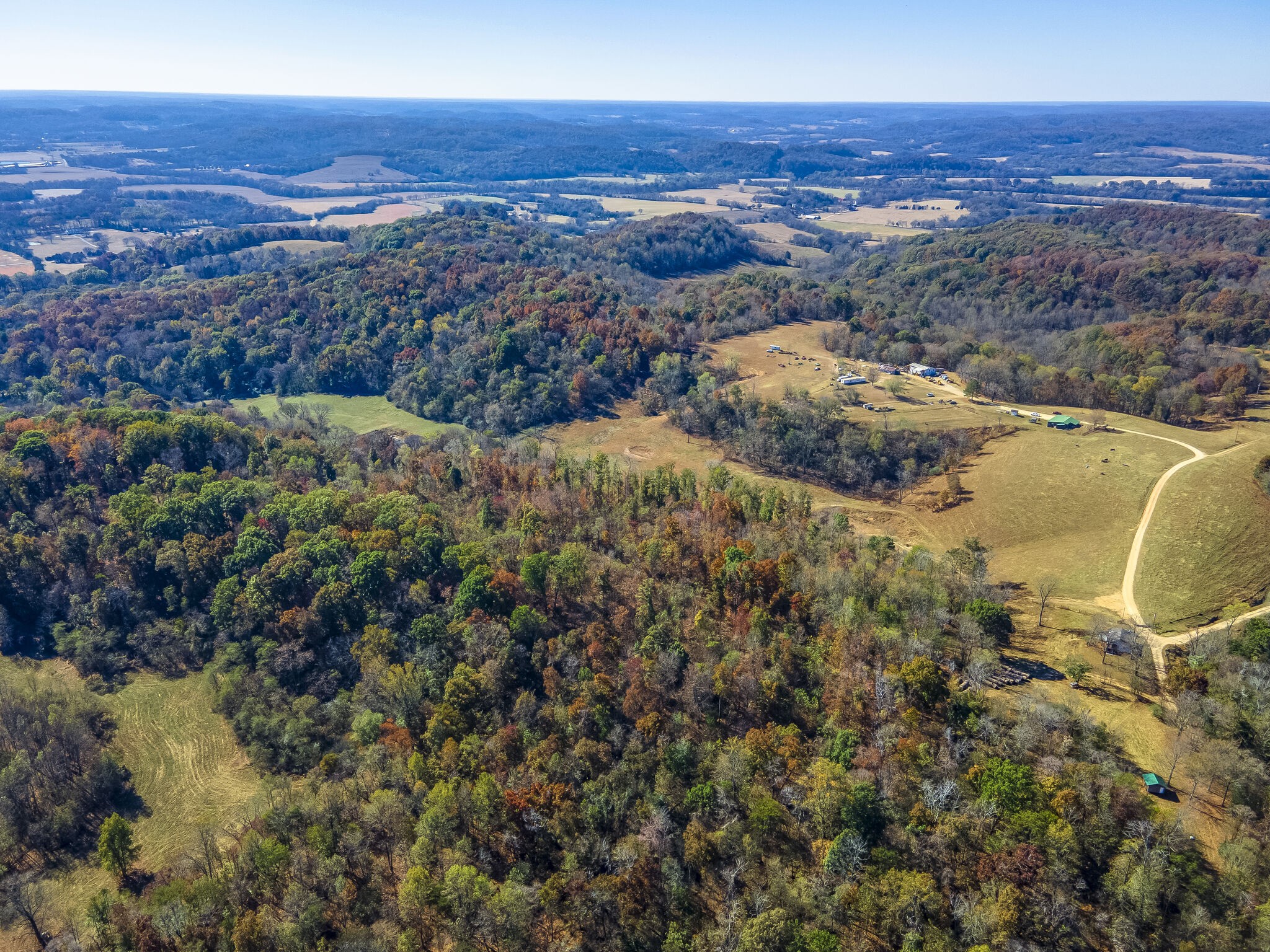 3547 Persimmon Ridge Williamsport, TN 38487 - Photo 9 of 21 Gallery Image 9