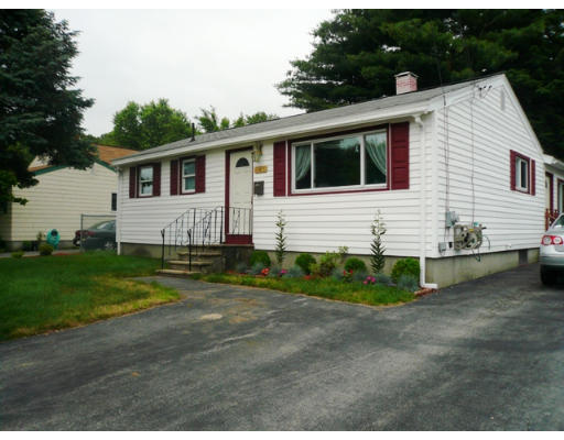 463 Douglas Road Lowell, MA 01852 - Photo 1 of 17 Gallery Image 1