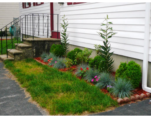463 Douglas Road Lowell, MA 01852 - Photo 2 of 17 Gallery Image 2