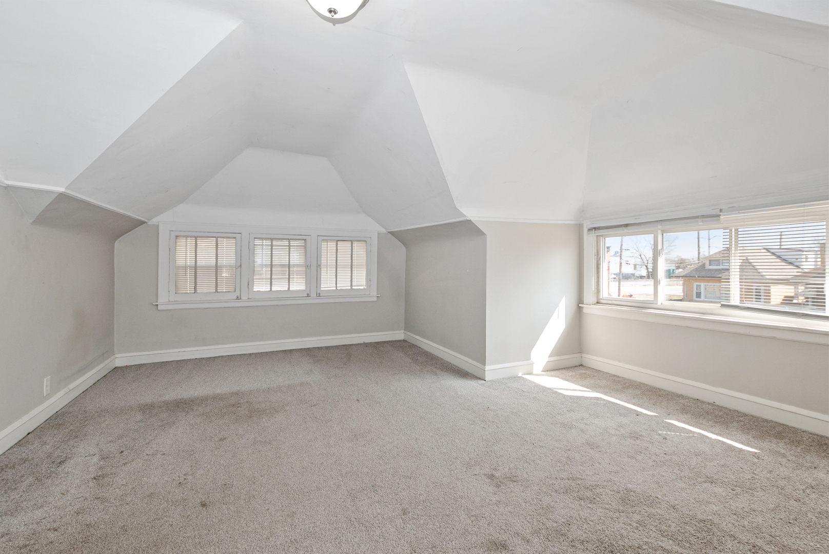 1040 West 92nd Place Chicago, IL 60620 - Photo 12 of 19 an empty room with windows