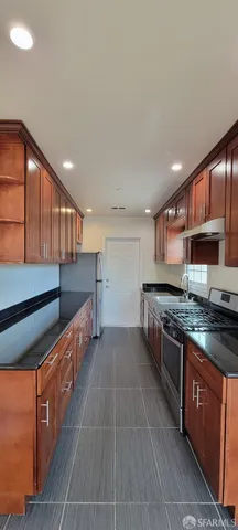 $1,395,000 | 5922 Camden Street, Oakland, CA 94605