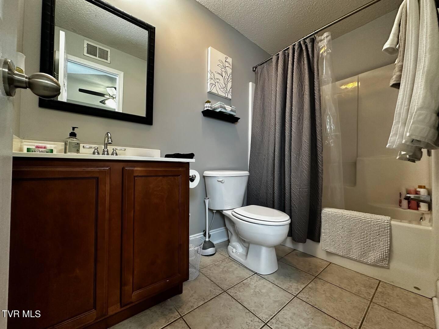 169 East Grande Avenue, Unit 100 Johnson City, TN 37601 - Photo 25 of 31 22