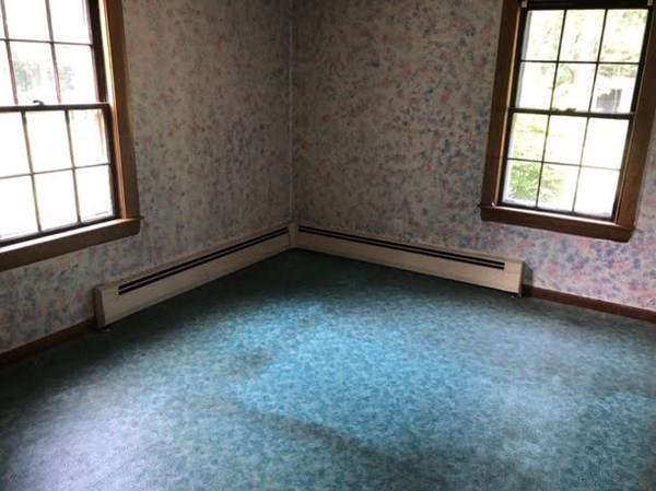 366 State Road Templeton, MA 01436 - Photo 11 of 15