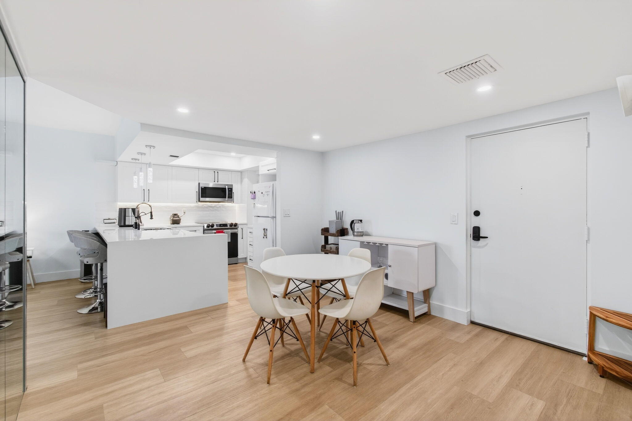 50 Southwest 3rd Avenue, Unit 311 Boca Raton, FL 33432 - Photo 2 of 65 Dining area
