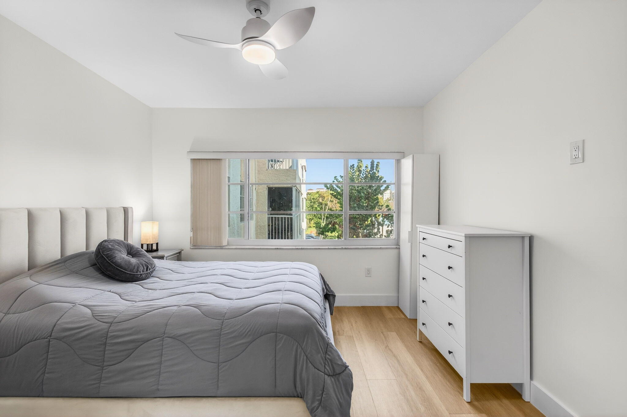 50 Southwest 3rd Avenue, Unit 311 Boca Raton, FL 33432 - Photo 37 of 65 master bedroom